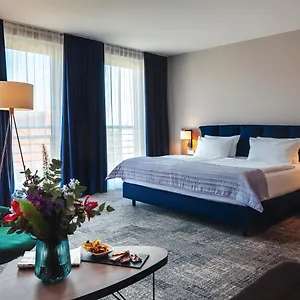 **** Hotel Center East Prenzlauer Berg By Ihg Germania